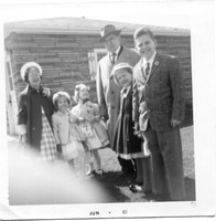 Diane, Gail, Bonnie, Grandpa Jarosz, Jan & Ken