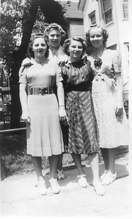 Gen, Wanda, Albe & Lill